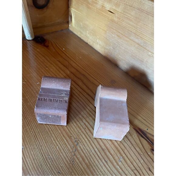 Vintage Terra Cotta Planter Pot FOOT/TOE/RISER - Picture 5 of 5